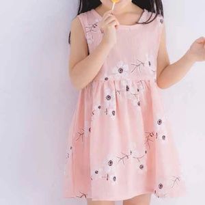 Girls flower dress